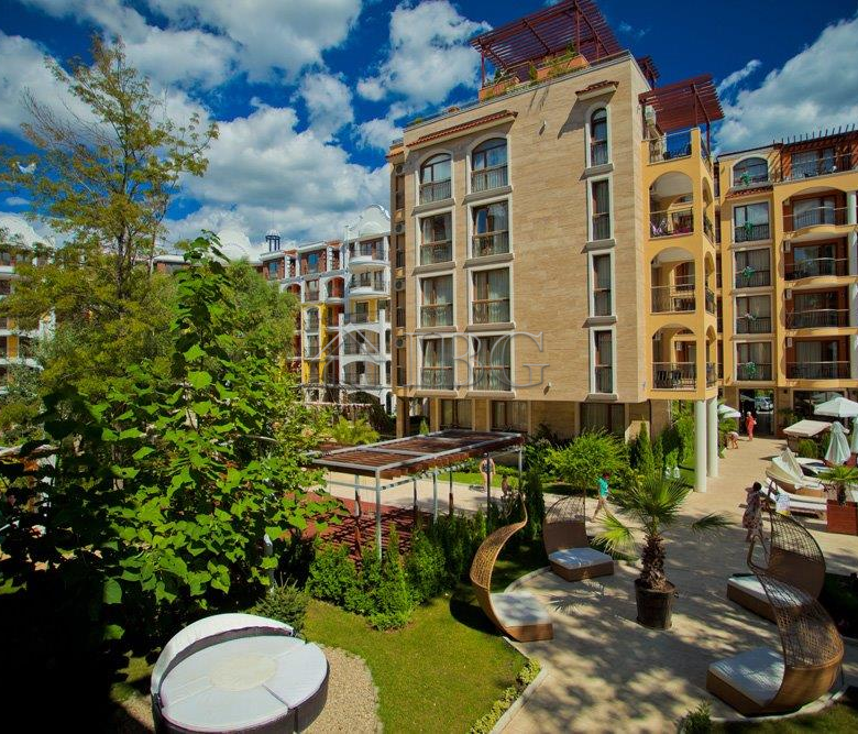 1-Bedroom Apartment with Pool View | Harmony Suites 2, Sunny Beach