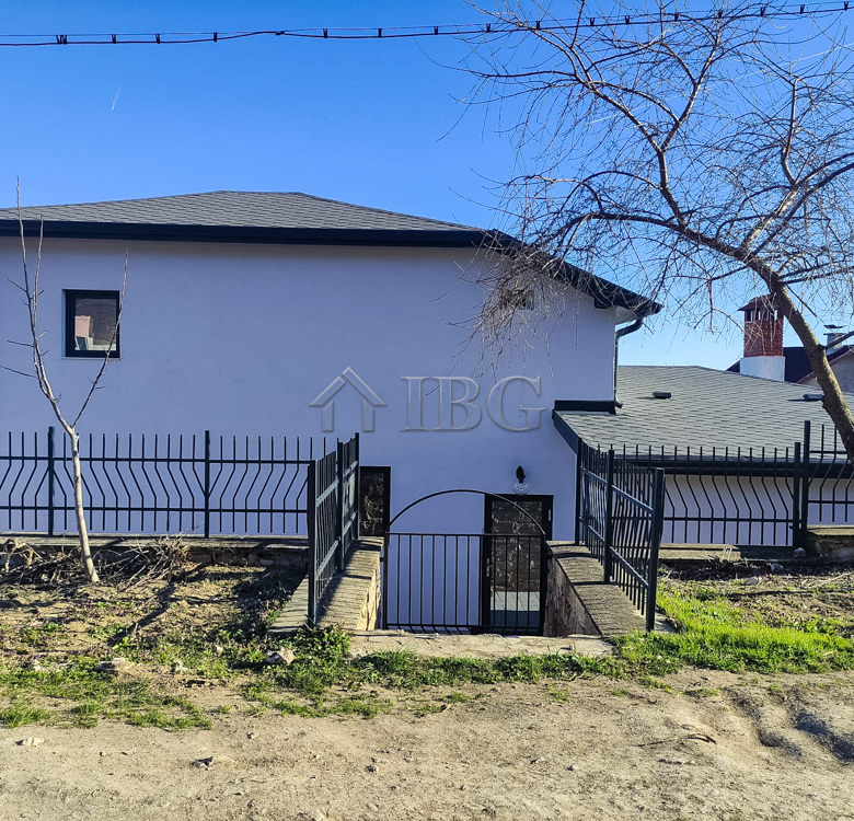 Brand New 3-bed, 3-bath house with Sea view and pool in Balchik