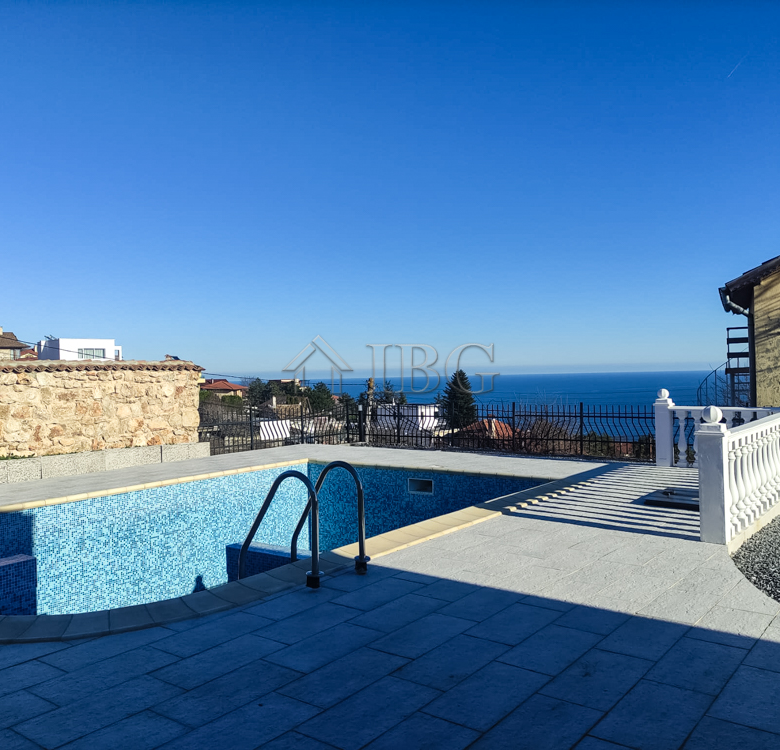 Brand New 3-bed, 3-bath house with Sea view and pool in Balchik