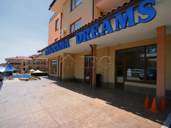 Apartment with 2 bedrooms, 2 bathrooms and Pool view in Panorama Dreams, Sveti Vlas