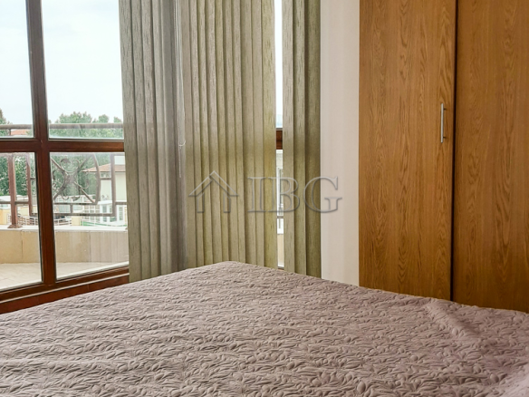Pool view apartment with 2 bedrooms in Pacific 3, Sunny Beach