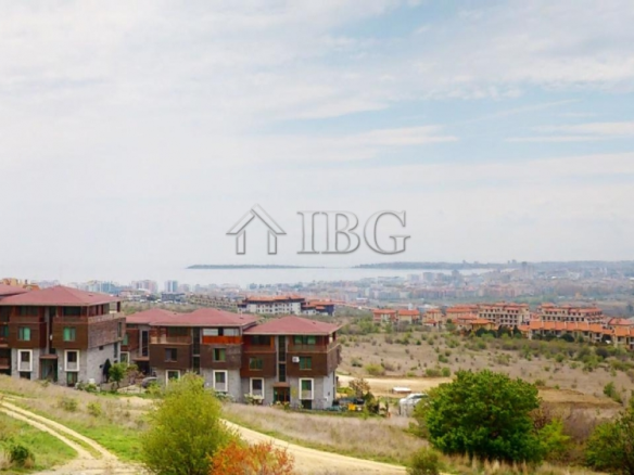 Apartment with 2 bedrooms, 2 bathrooms and sea view in Chateau Panorama, Kosharitsa