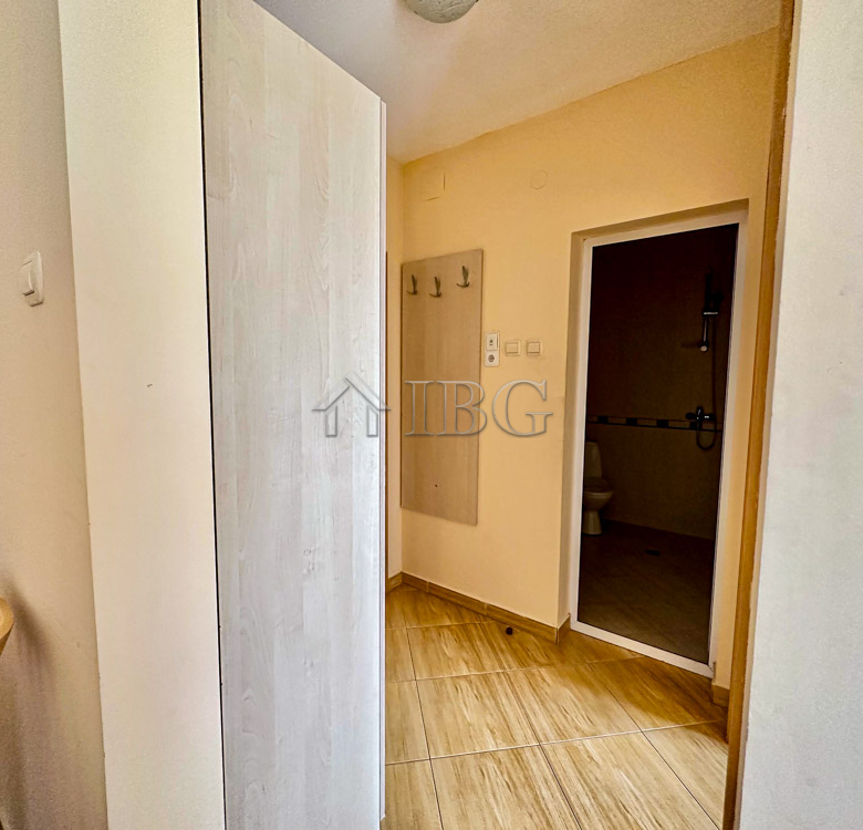 Apartment with 1 bedroom and pool view in Golden Dreams, Sunny Beach