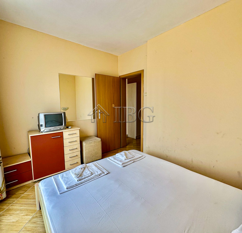 Apartment with 1 bedroom and pool view in Golden Dreams, Sunny Beach