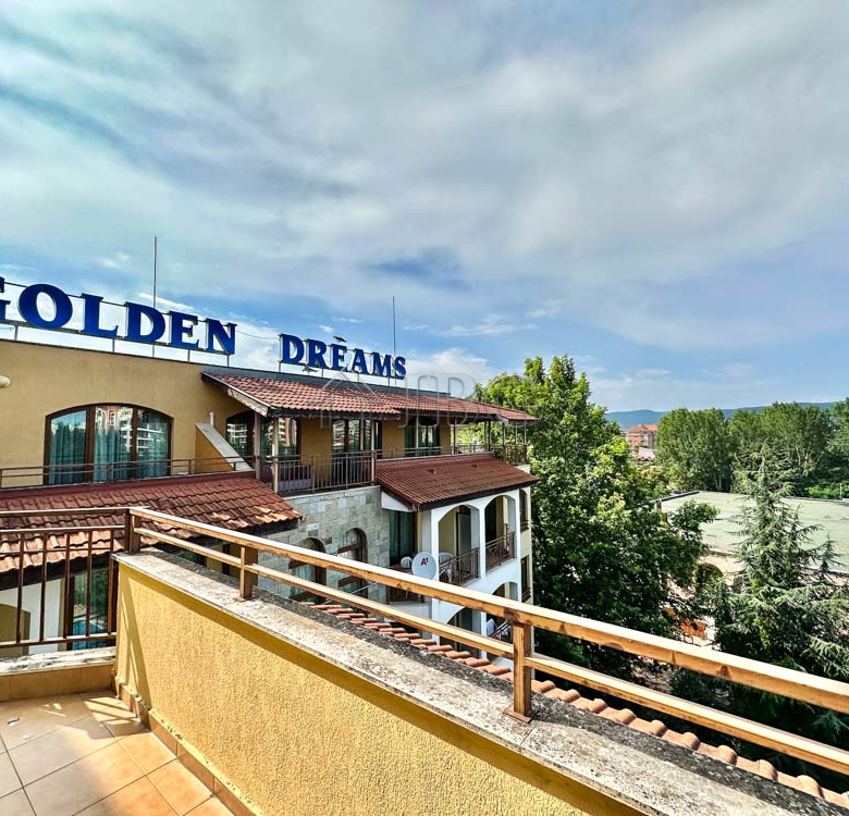 Apartment with 1 bedroom and pool view in Golden Dreams, Sunny Beach