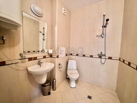 Apartment with 1 bedroom and pool view in Golden Dreams, Sunny Beach