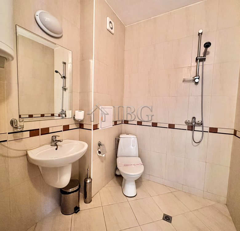 Apartment with 1 bedroom and pool view in Golden Dreams, Sunny Beach