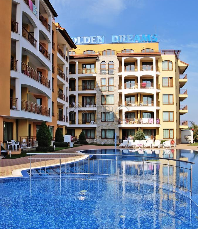Apartment with 1 bedroom and pool view in Golden Dreams, Sunny Beach