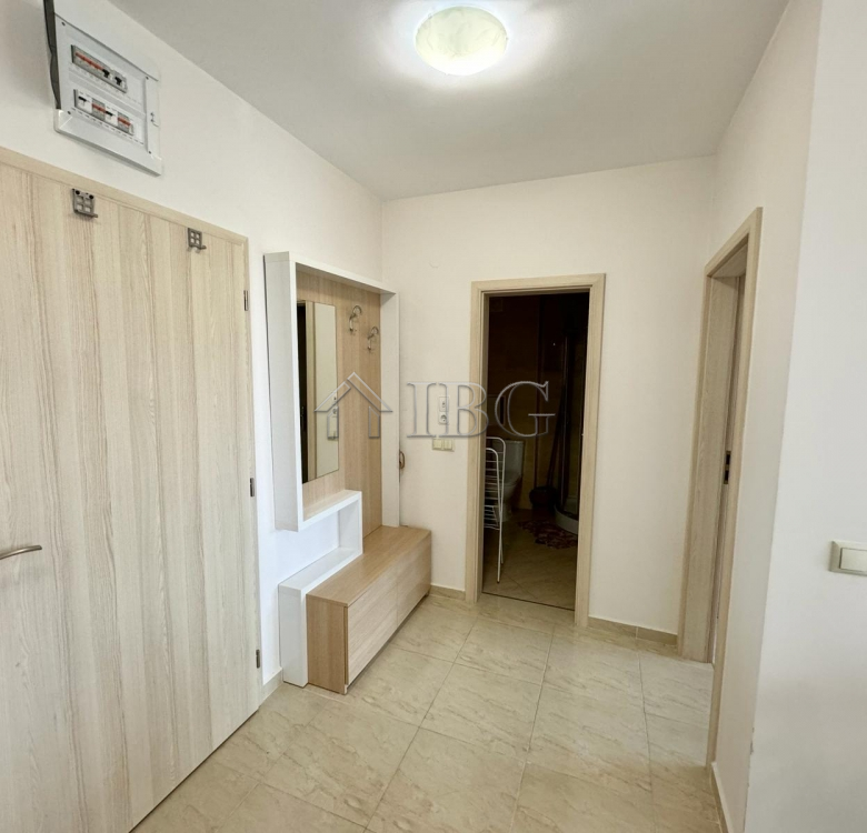 Pool view 1-bedroom apartment in Star Dreams, Sveti Vlas, 3 min walk to the beach
