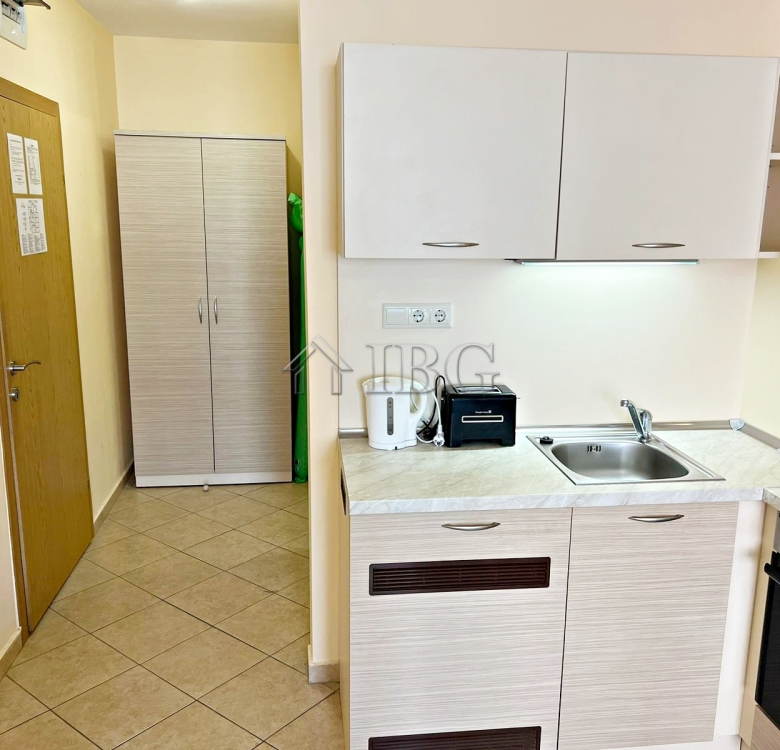 Furnished Studio with balcony in Royal Sun, Sunny Beach
