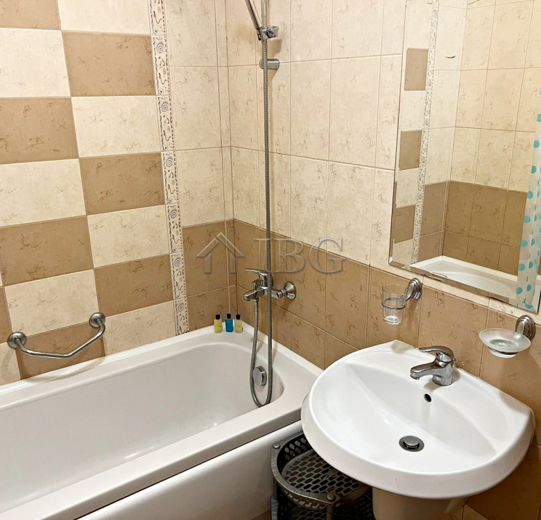 Furnished Studio with balcony in Royal Sun, Sunny Beach