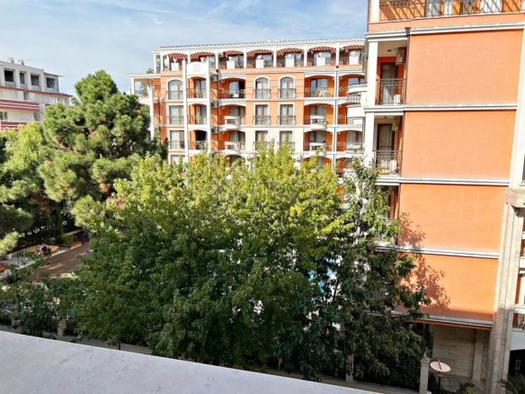 Furnished Studio with balcony in Royal Sun, Sunny Beach