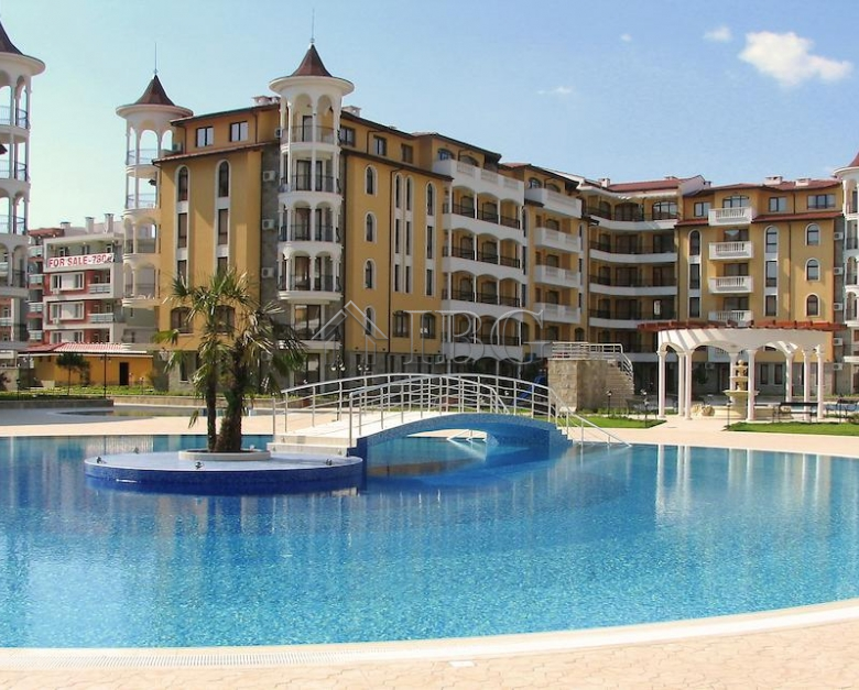 Furnished Studio with balcony in Royal Sun, Sunny Beach