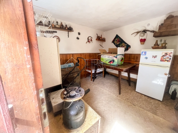 Villa with nice garden only 5 km. to Ruse city