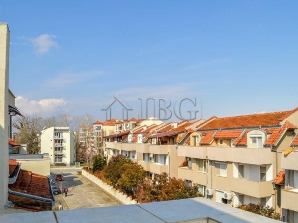 Bargain! 2-bedroom apartment with Pool view in Bravo 3, Sunny Beach
