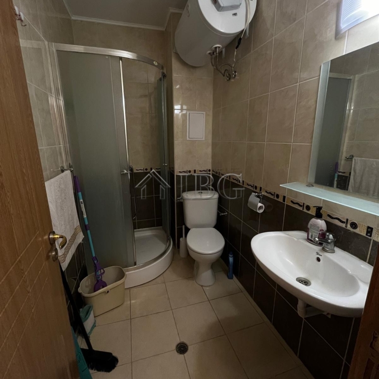 Spacious Two-Bedroom Apartment with Pool View in “Solo 1” Complex, Sveti Vlas