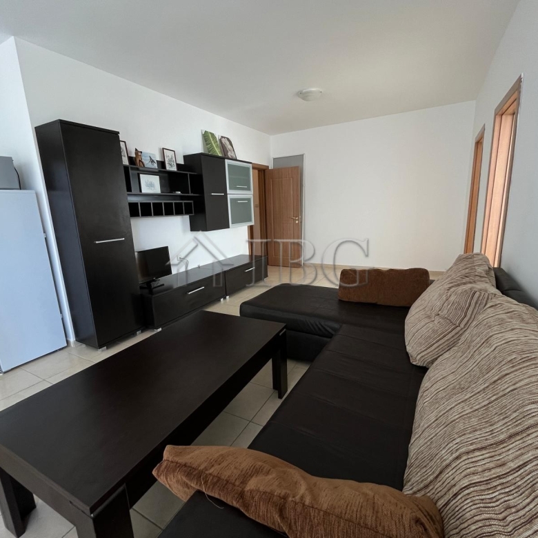 Spacious Two-Bedroom Apartment with Pool View in “Solo 1” Complex, Sveti Vlas