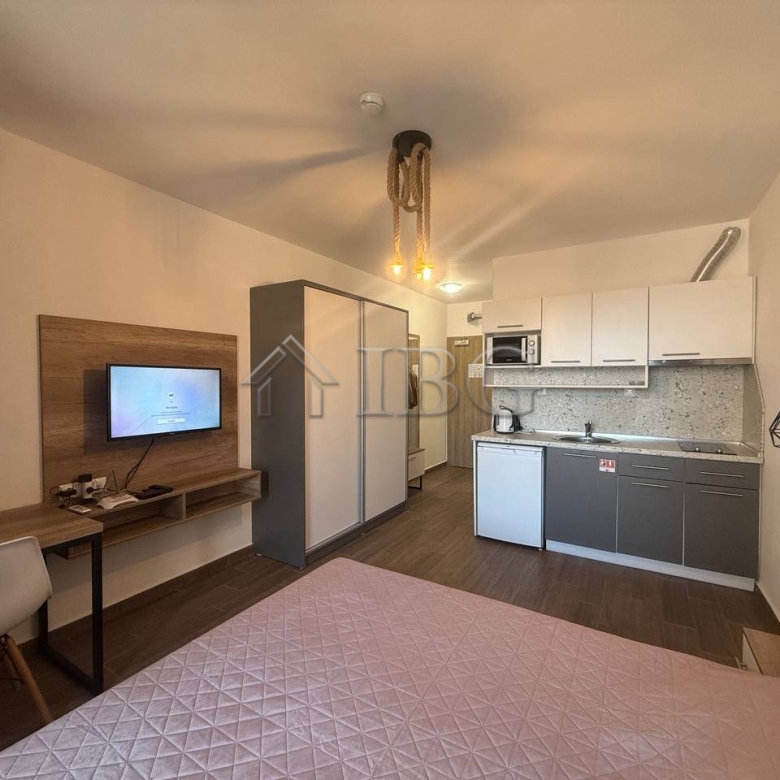 Furnished Studio with Balcony for Sale | Cascadas Family Resort, Sunny Beach