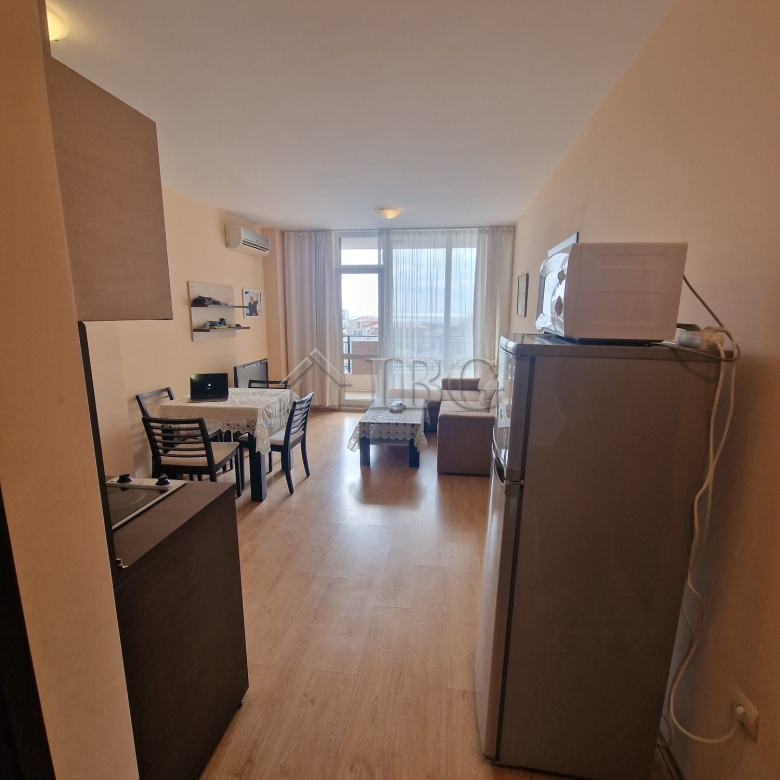 Spacious Two-Bedroom Apartment with sea view in the Luxor Complex, Sveti Vlas