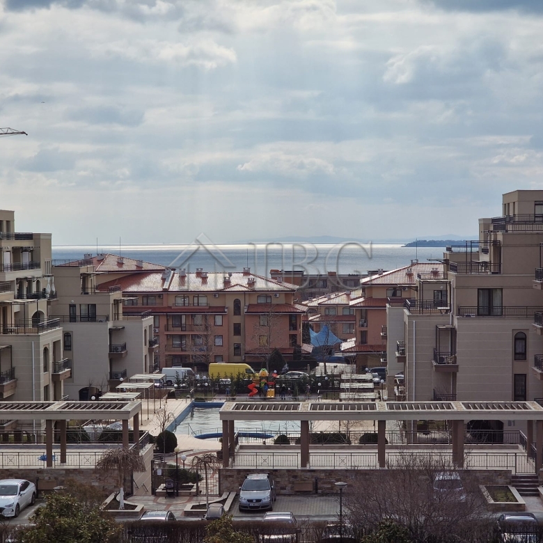 Spacious Two-Bedroom Apartment with sea view in the Luxor Complex, Sveti Vlas