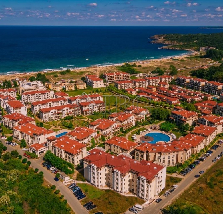 Spacious Studio with Private Veranda for Sale | Green Life Beach Resort, Sozopol