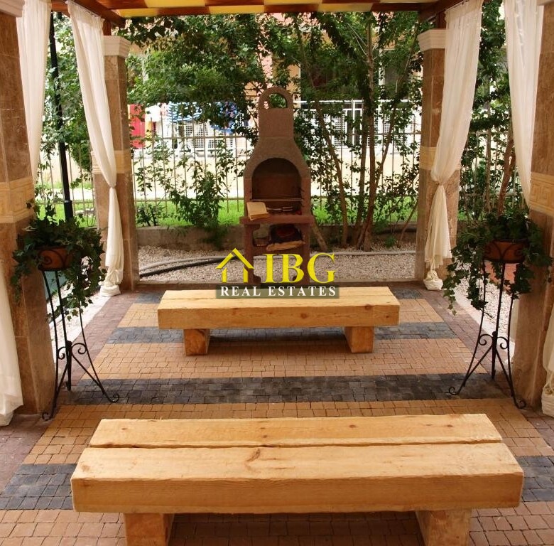 Luxury 2-bedroom, 2 bathroom apartment with pool view in Sweet Homes 5, Sunny Beach