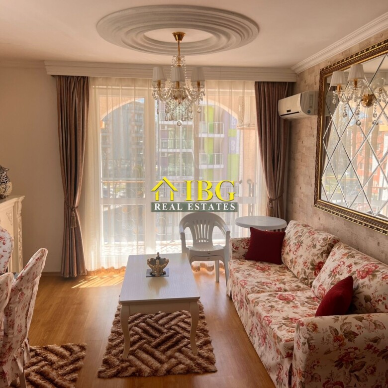 Luxury 2-bedroom, 2 bathroom apartment with pool view in Sweet Homes 5, Sunny Beach