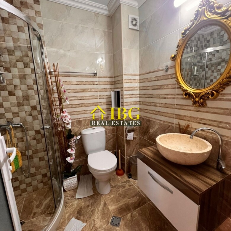 Luxury 2-bedroom, 2 bathroom apartment with pool view in Sweet Homes 5, Sunny Beach
