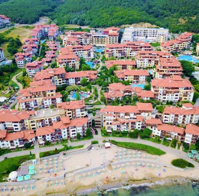 Апартаменты с 2 спальнями и видом на море в Райском саду, Святой Влас