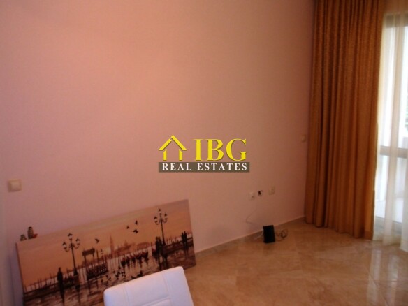 Furnished 1-Bedroom apartment in Villa Florence, St.Vlas