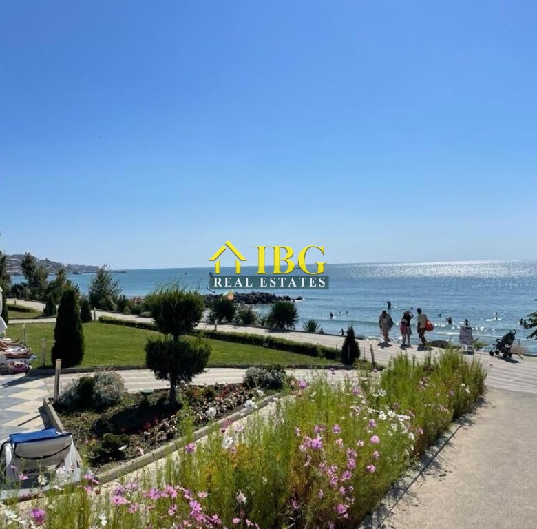 1-Bedroom Apartment with Courtyard View | Sun Wave, Sveti Vlas