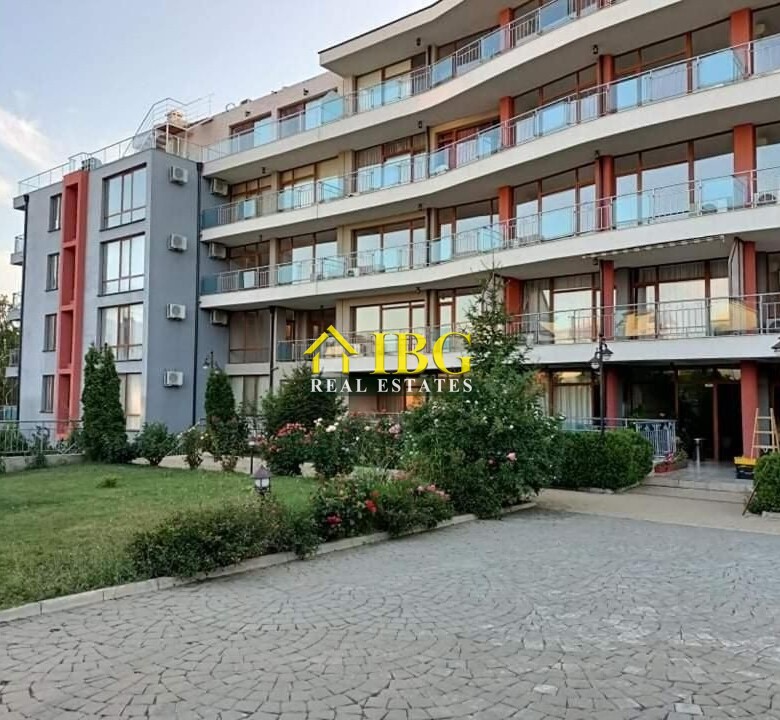 1-Bedroom Apartment with Courtyard View | Sun Wave, Sveti Vlas