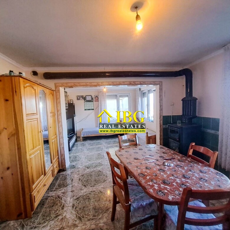 Two-Storey House with 6 Bedrooms | Aytos Municipality, 40 km to Burgas