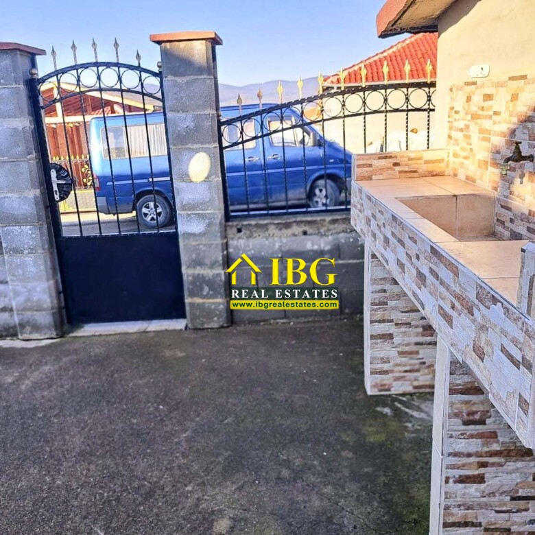 Two-Storey House with 6 Bedrooms | Aytos Municipality, 40 km to Burgas