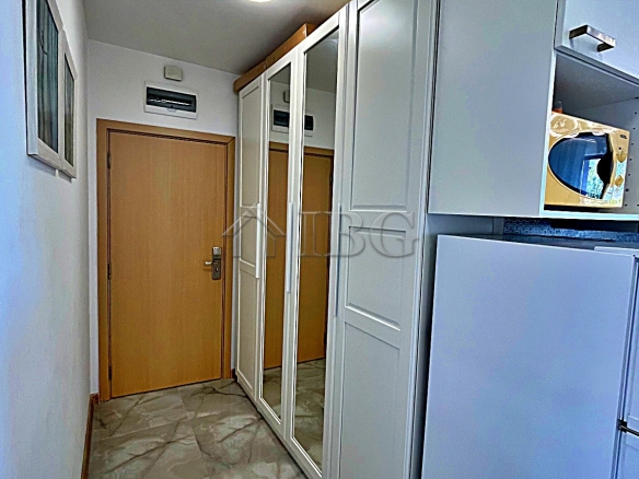 Excellent 2-bedroom, 2-bathroom apartment with pool view | Rainbow 3, Sunny Beach