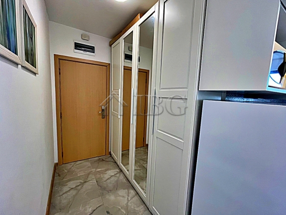 Excellent 2-bedroom, 2-bathroom apartment with pool view | Rainbow 3, Sunny Beach