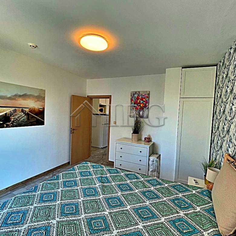 Excellent 2-bedroom, 2-bathroom apartment with pool view | Rainbow 3, Sunny Beach