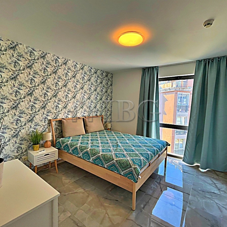 Excellent 2-bedroom, 2-bathroom apartment with pool view | Rainbow 3, Sunny Beach