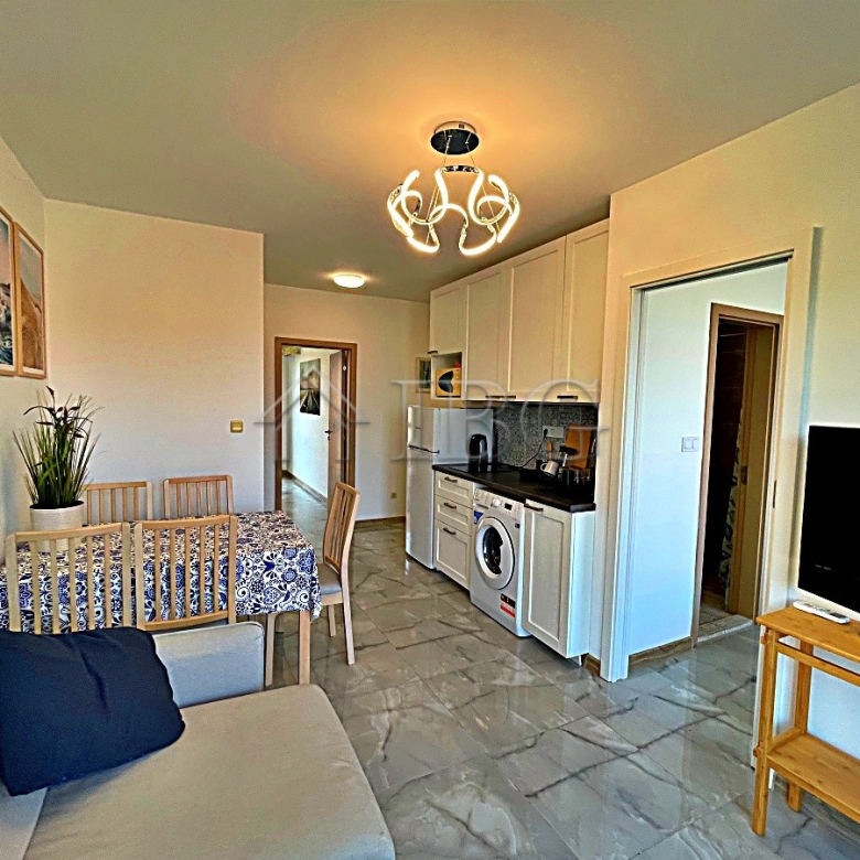 Excellent 2-bedroom, 2-bathroom apartment with pool view | Rainbow 3, Sunny Beach