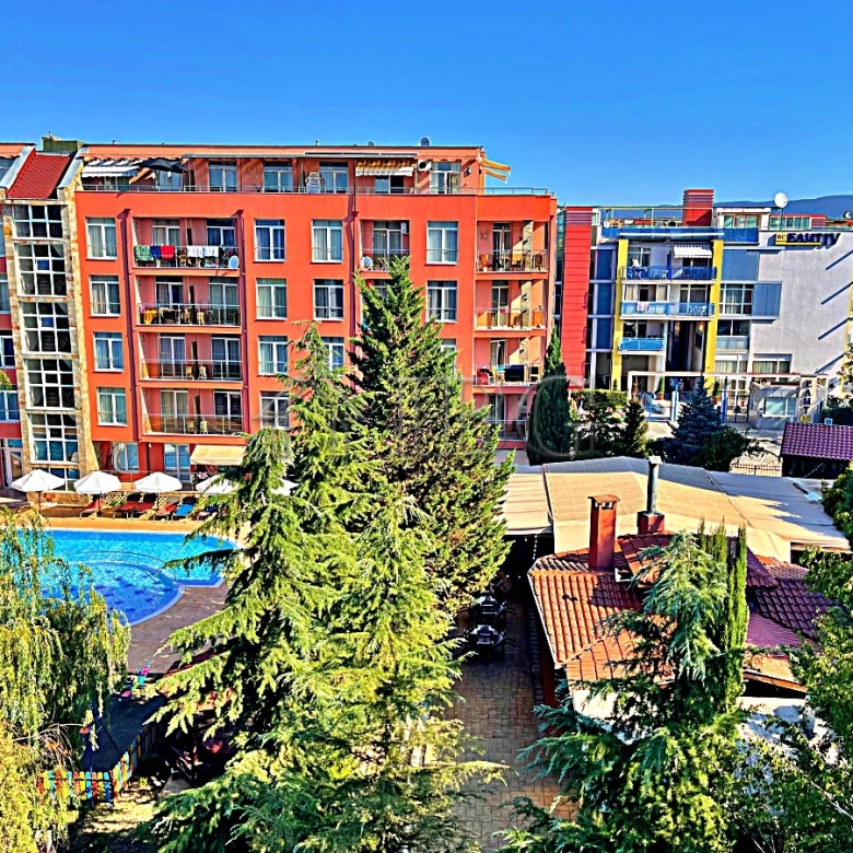 Excellent 2-bedroom, 2-bathroom apartment with pool view | Rainbow 3, Sunny Beach