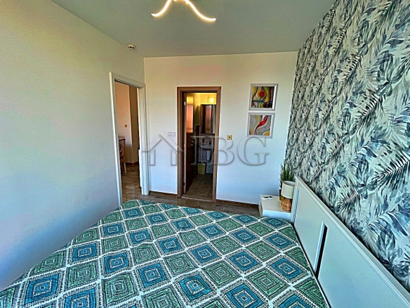 Excellent 2-bedroom, 2-bathroom apartment with pool view | Rainbow 3, Sunny Beach