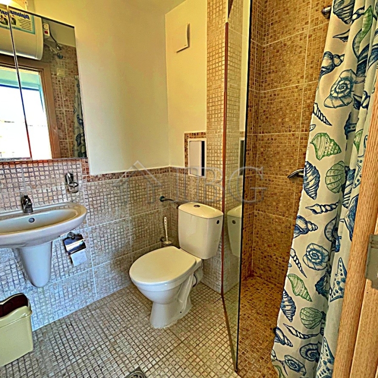 Excellent 2-bedroom, 2-bathroom apartment with pool view | Rainbow 3, Sunny Beach