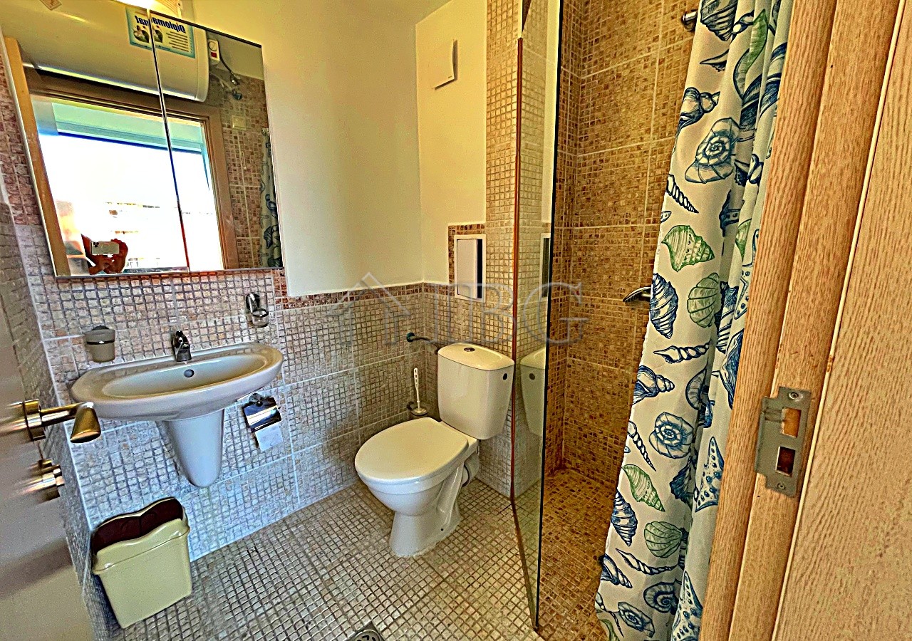 Excellent 2-bedroom, 2-bathroom apartment with pool view | Rainbow 3, Sunny Beach