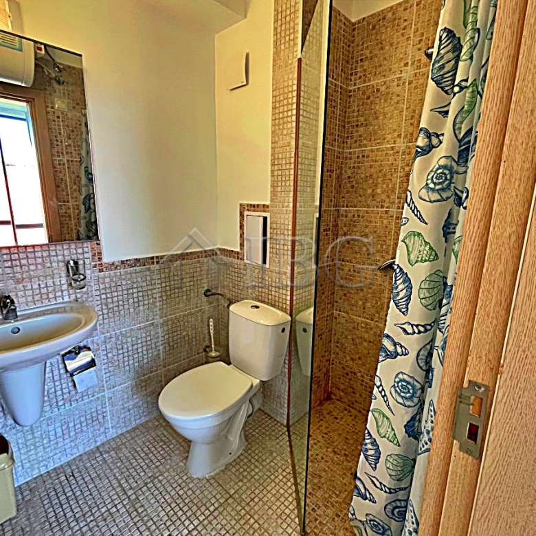 Excellent 2-bedroom, 2-bathroom apartment with pool view | Rainbow 3, Sunny Beach