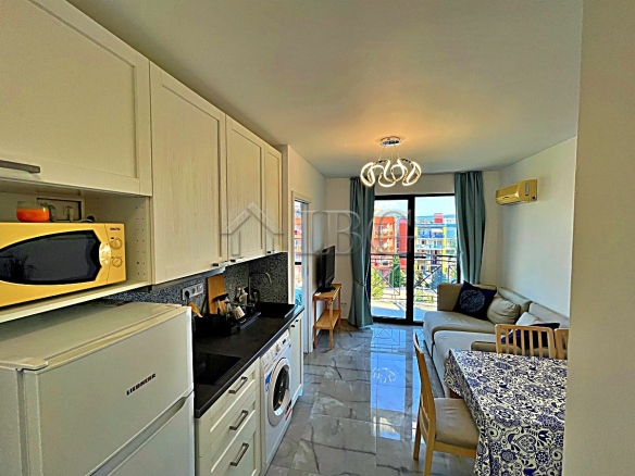 Excellent 2-bedroom, 2-bathroom apartment with pool view | Rainbow 3, Sunny Beach