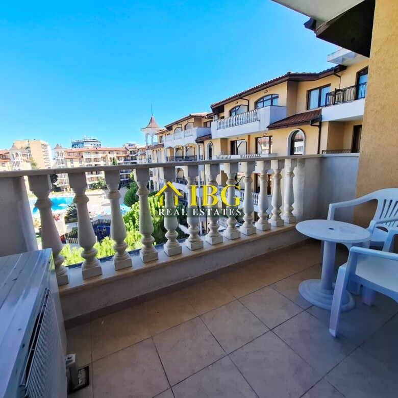 Apartment with One Bedroom and Pool View | Royal Sun, Sunny Beach