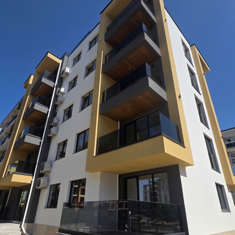 2-Bedroom Apartment with Parking & Storage | City-2 by Emilia Romana