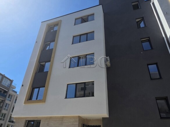 2-Bedroom Apartment with Parking & Storage | City-2 by Emilia Romana