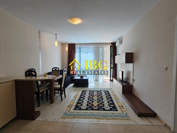 Bright and spacious one bedroom apartment with Pool View in Sun Gate, Sunny Beach