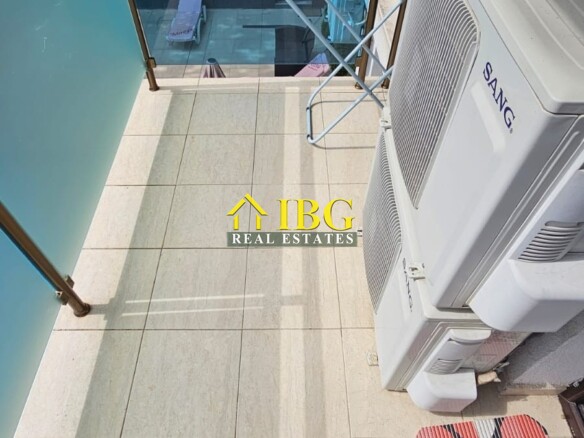Bright and spacious one bedroom apartment with Pool View in Sun Gate, Sunny Beach